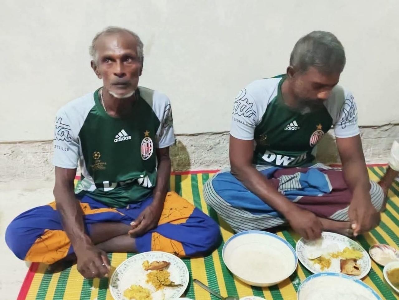 সংযুক্ত ছবি