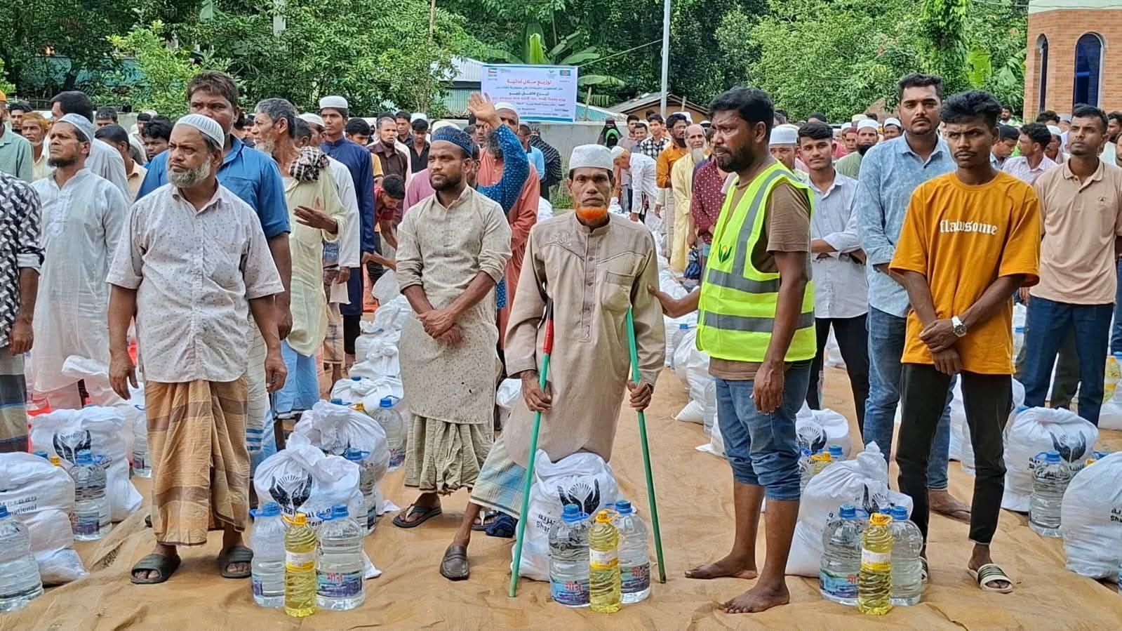 <h1>শারজাহ চ্যারিটি ইন্টারন্যাশনালের অর্থায়নে ত্রাণ বিতরণ&nbsp;<br />
</h1>