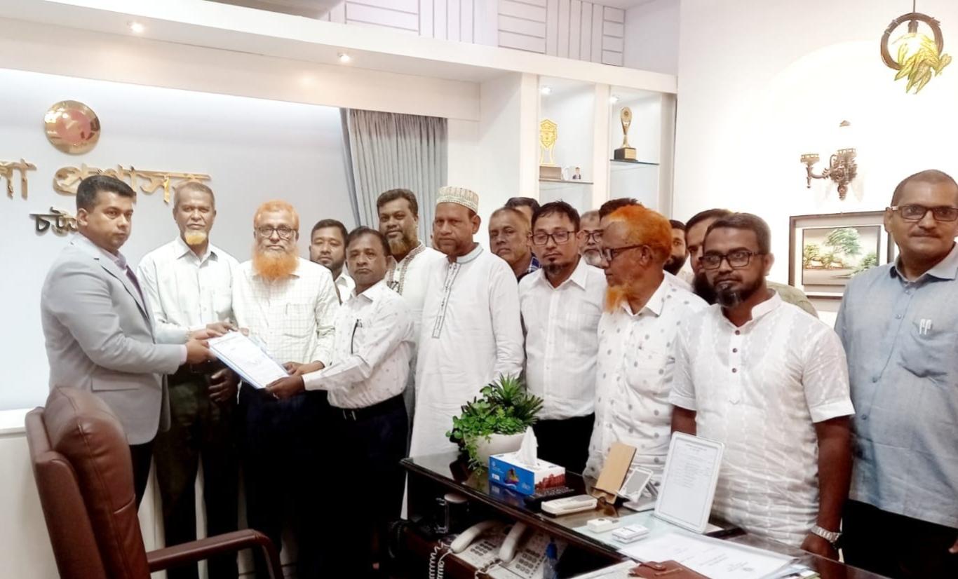 <h1>উৎসে কর প্রত্যাহারের দাবীতে প্রধানমন্ত্রীর কাছে স্মারকলিপি জেলা দলিল লেখক সমিতির</h1>