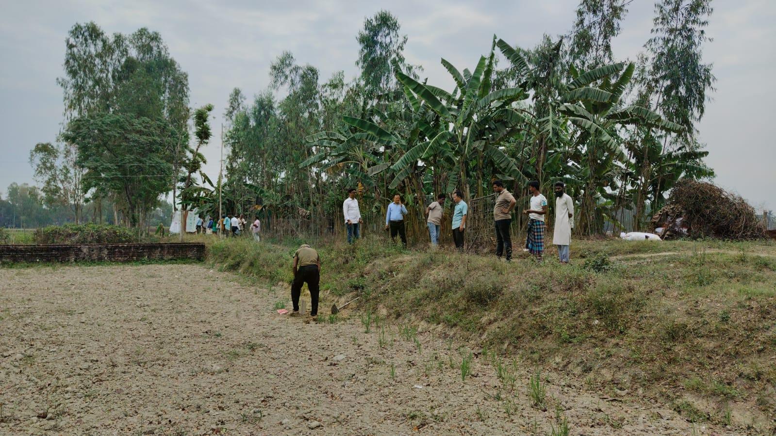 সংযুক্ত ছবি