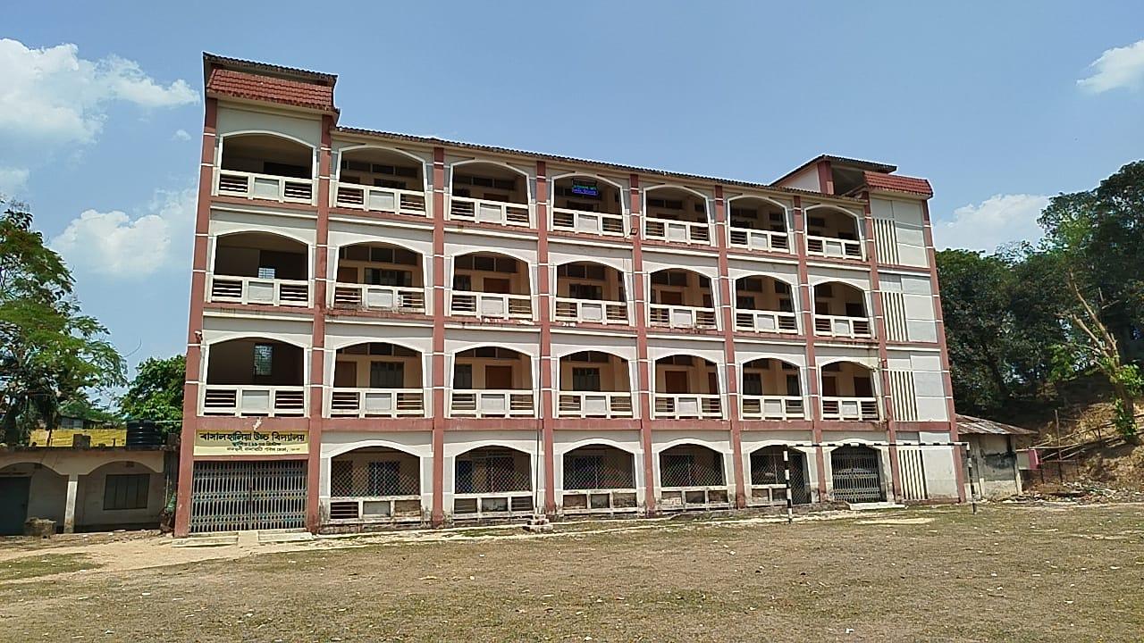 <h1>রাজস্থলীতে এসএসসি পরীক্ষায় চরম বিপর্যয়,পাশের হার মাত্র ৩০.৩৯%,জিপিএ ৫ শুন্য<br />
</h1>