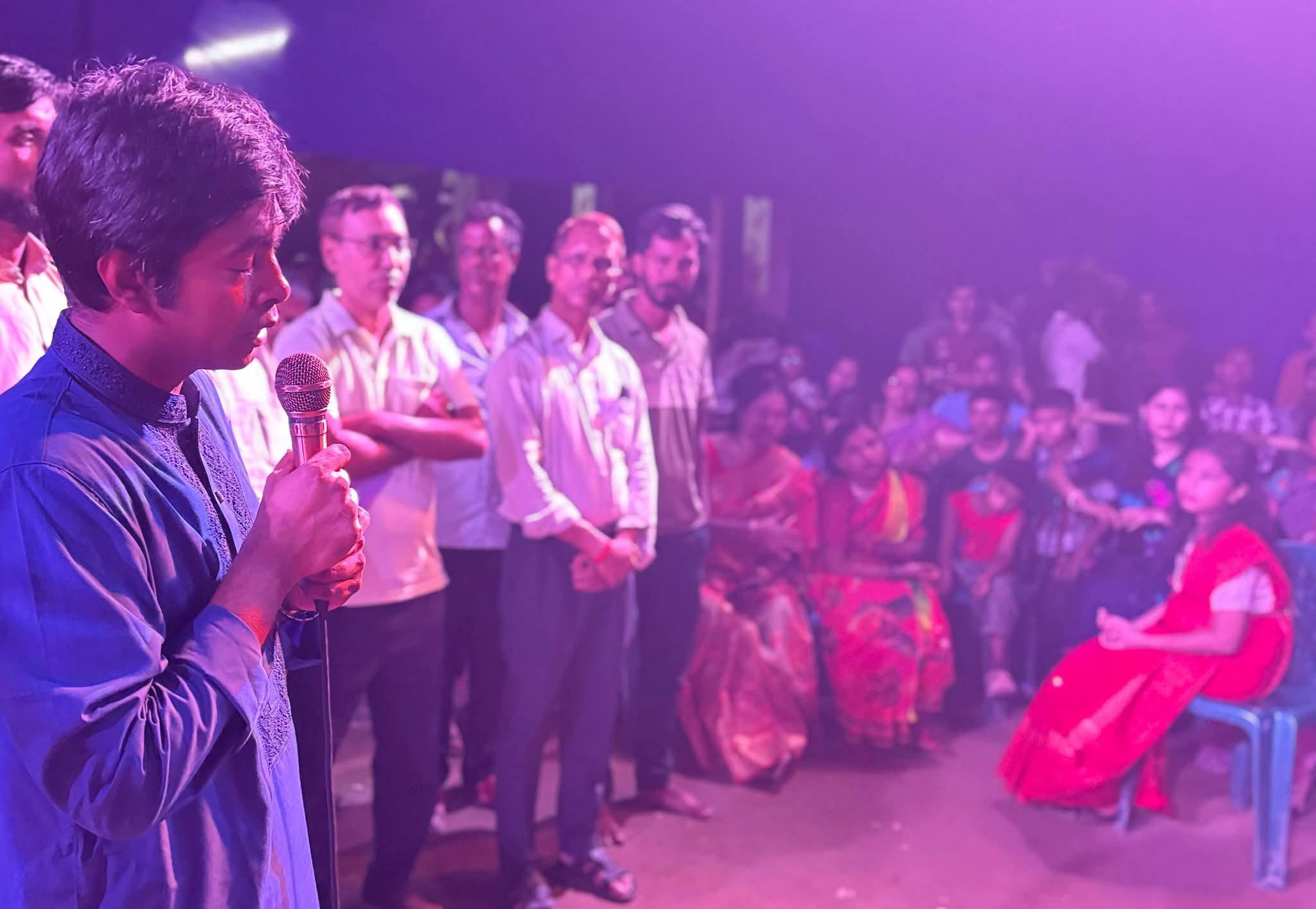 সংযুক্ত ছবি