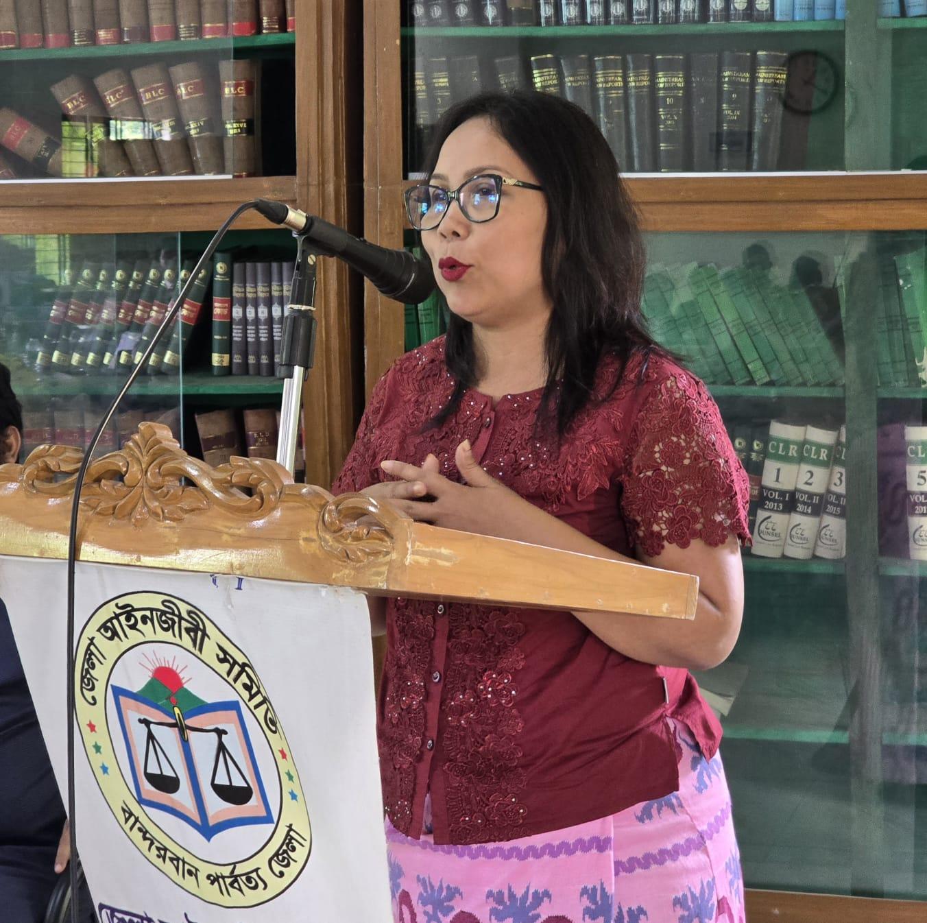 সংযুক্ত ছবি