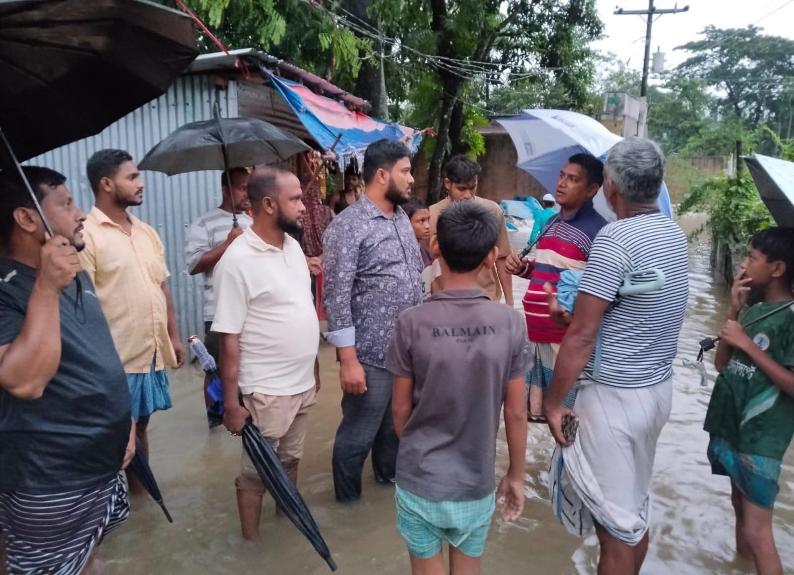 <h1>পানিবন্দী মানুষদের পাশে যুবদলের যুগ্ম আহবায়ক শামীম</h1>