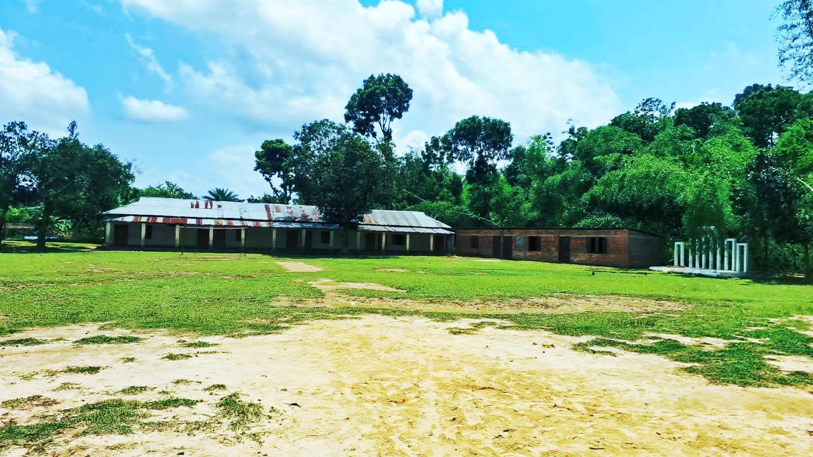 <h1>রামগড়ে একটি বিদ্যালয়ের কেউ পাশ করেনি<br />
</h1>