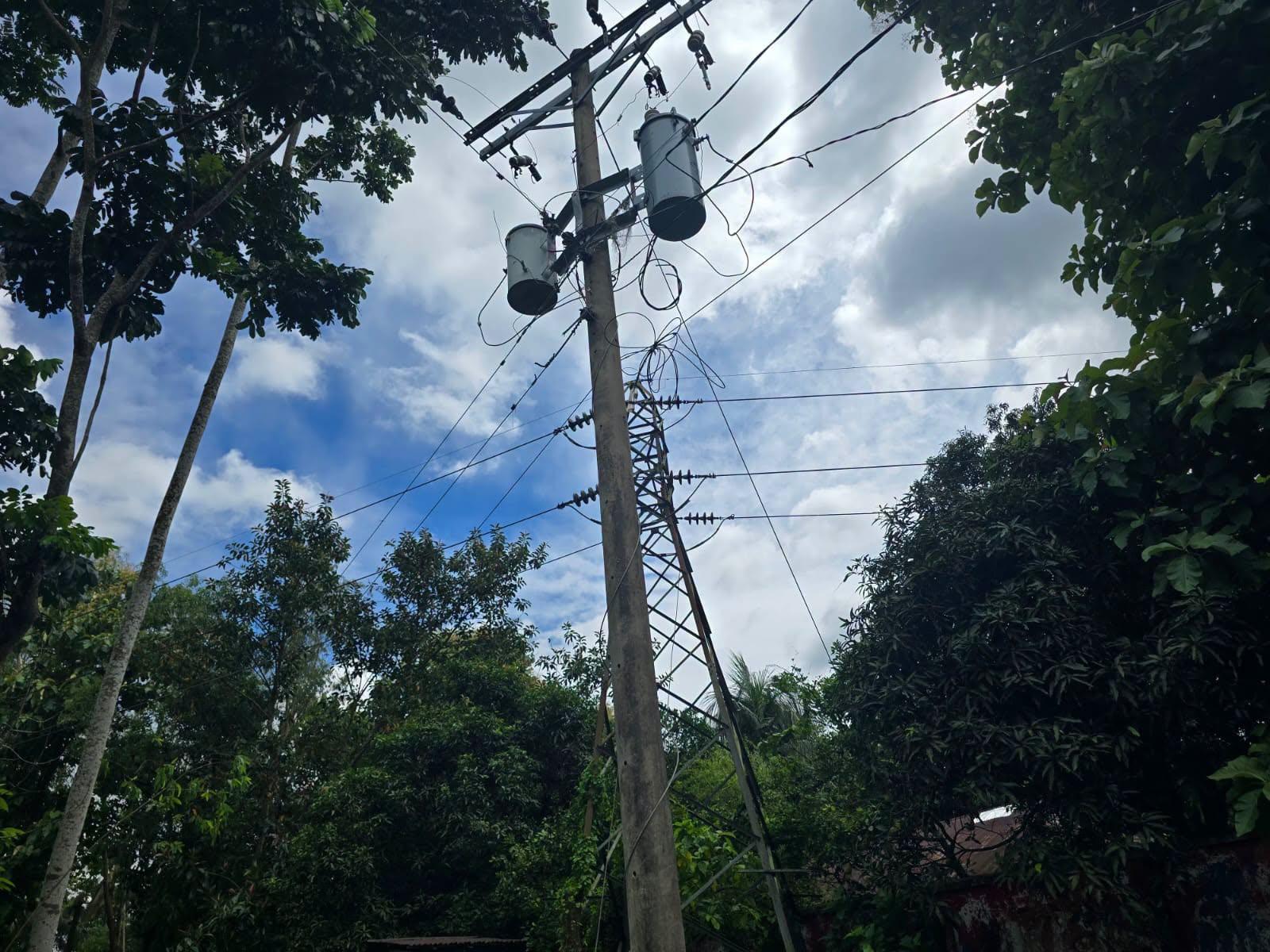 <h1>মীরসরাইয়ে ট্রান্সফরমার চুরি</h1>