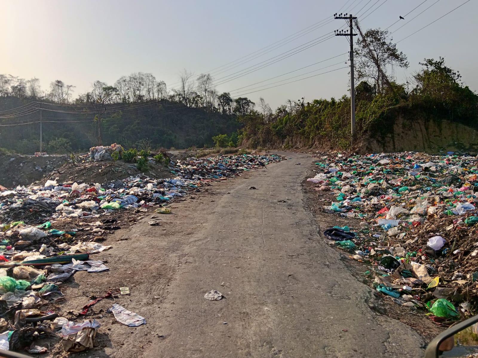 ময়লা অব্যবস্থাপনার অভিযোগে বান্দরবানে পৌর প্রশাসক ও পরিবেশ অধিদপ্তরকে লিগ্যাল নোটিশ