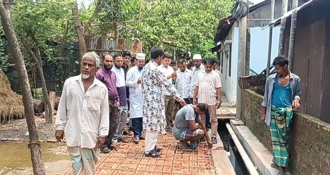 উত্তর গুয়াপঞ্চকে সড়ক ও ড্রেন নির্মাণ কাজের উদ্বোধন