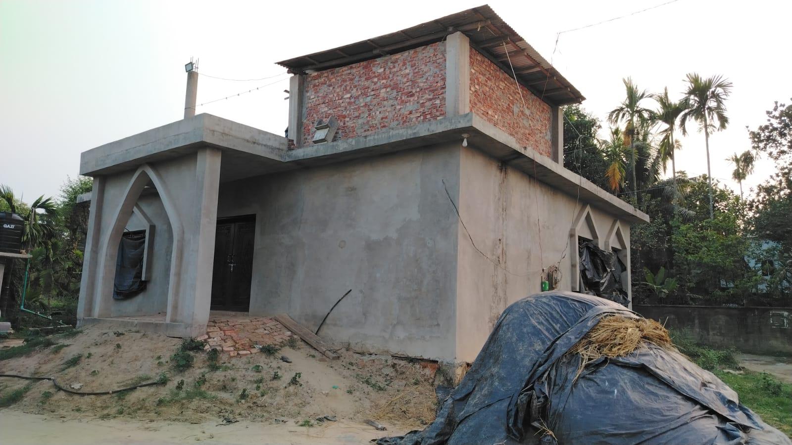 বাঁশখালীতে বিএডিসির গভীর নলকূপ প্রভাবশালীর বাড়িতে স্থাপনের অভিযোগ