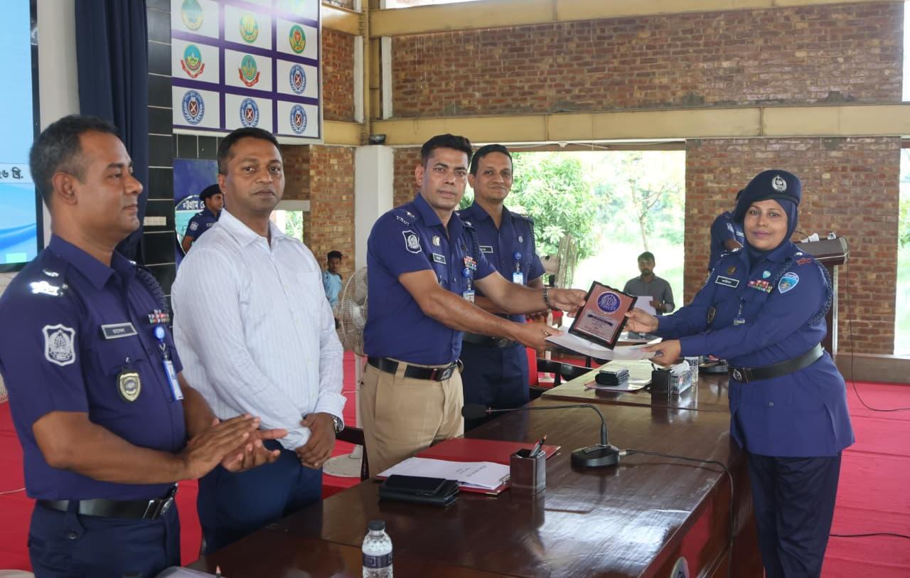 সংযুক্ত ছবি