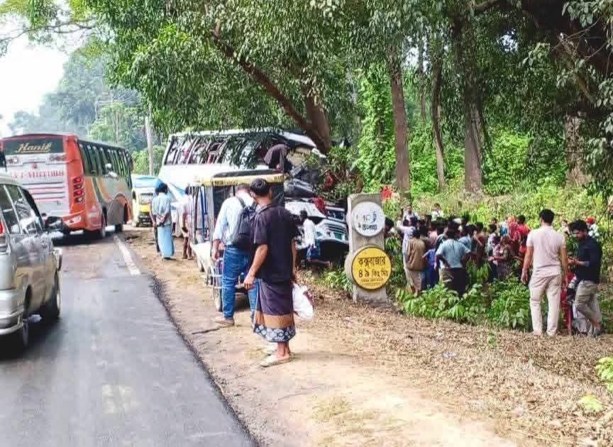 কক্সবাজার মহাসড়কে পৃথক সড়ক দুর্ঘটনায় মোটরসাইকেল আরোহী ও ভিক্ষুসহ ৫ জন নিহত, আহত-১০