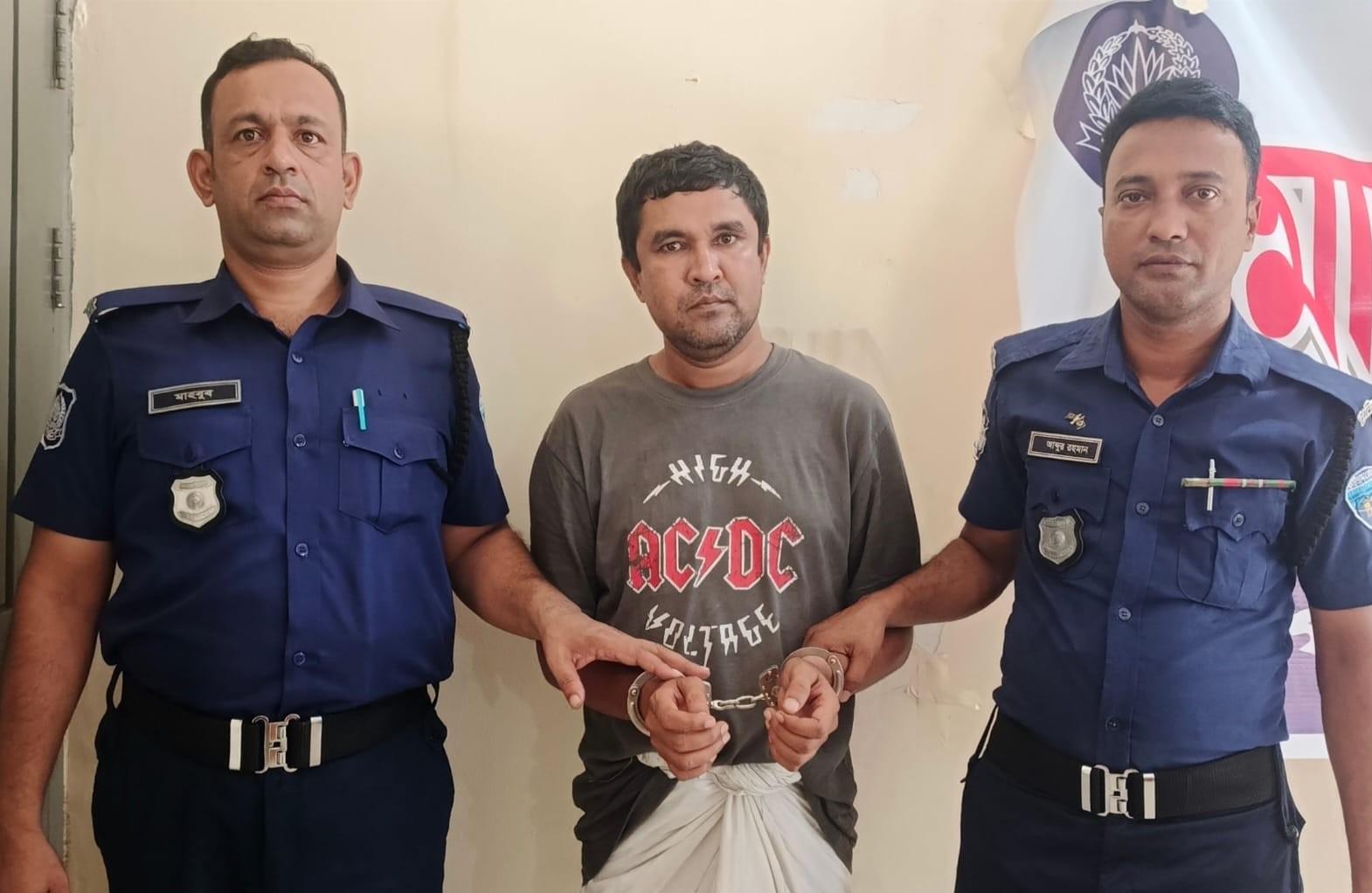 <h1>অবশেষে পটিয়ায় ১৩ মামলার আসামি পুলিশি জালে</h1>