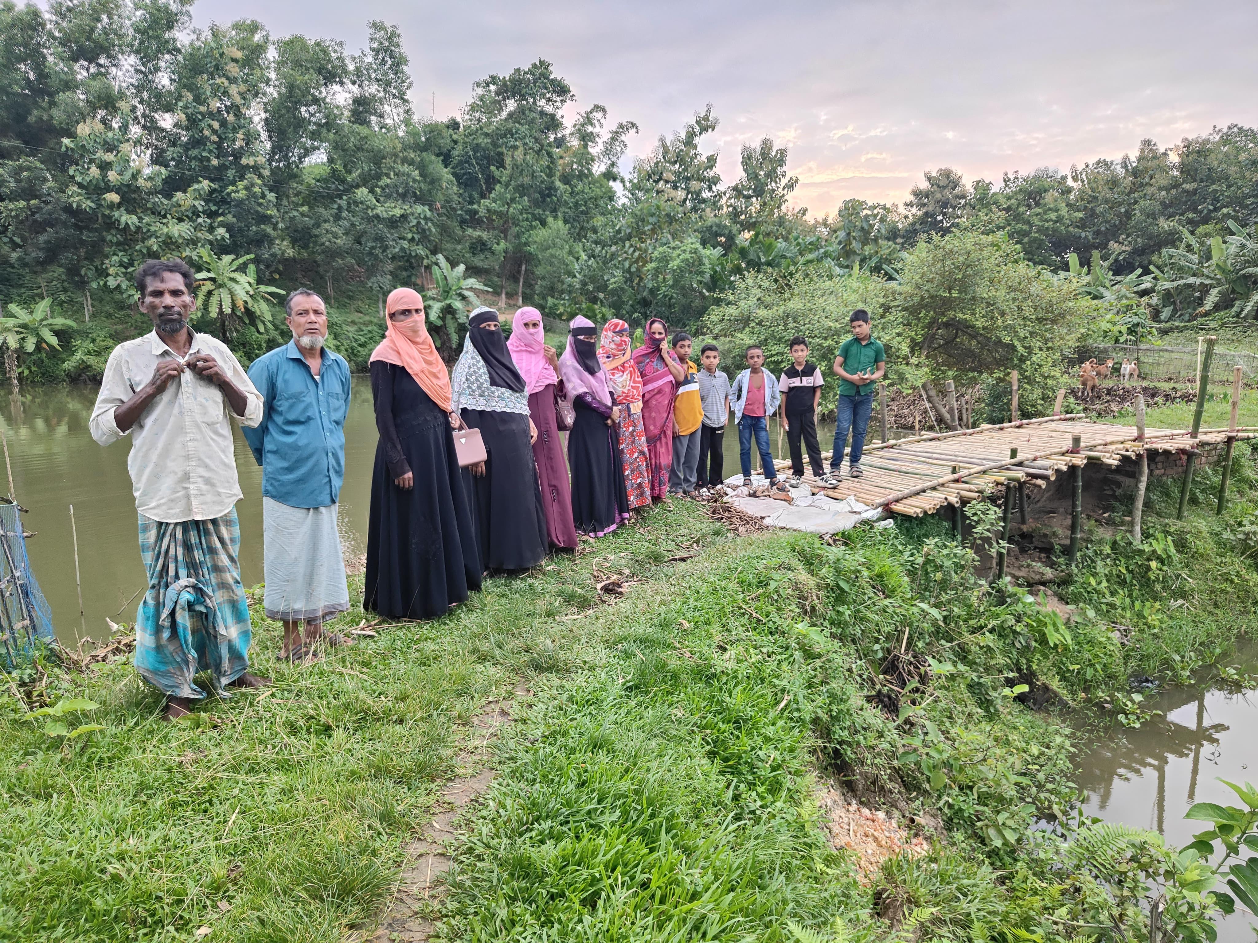 <h1>রাঙ্গুনিয়া ইসলামপুর ফুলতলী টিলা কবরস্থান&ndash;পূর্ব নেজামশাহপাড়া সড়কের বেহাল দশা</h1>