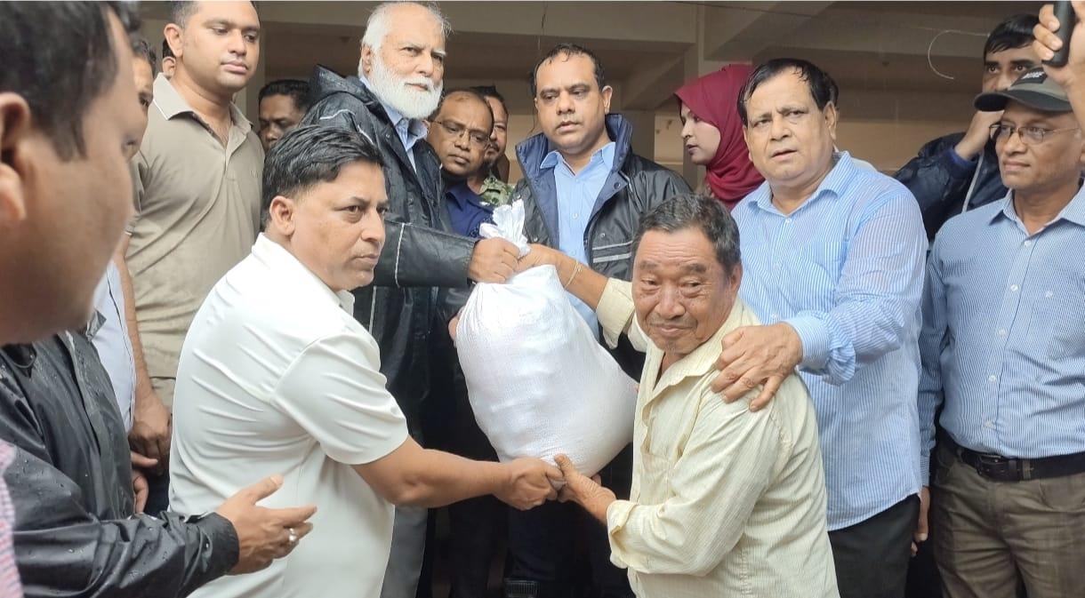 <h1>কোনো ক্ষতিগ্রস্ত পরিবার বাদ যাবে না"&mdash; খাগড়াছড়িতে প্রতিমন্ত্রী এম. ইকবাল হোসেইন</h1>