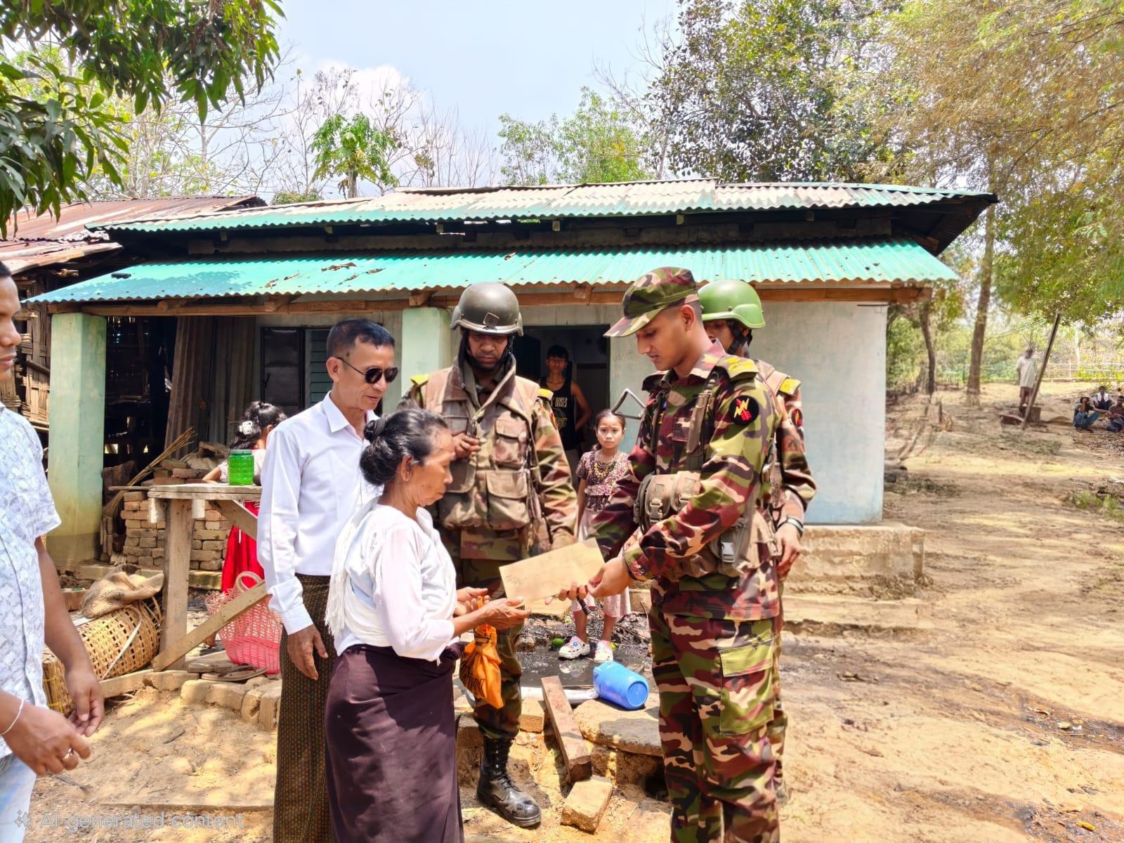 রাজস্থলীতে অগ্নিকাণ্ডে ক্ষতিগ্রস্ত পরিবারের পাশে কাপ্তাই সেনা জোন
