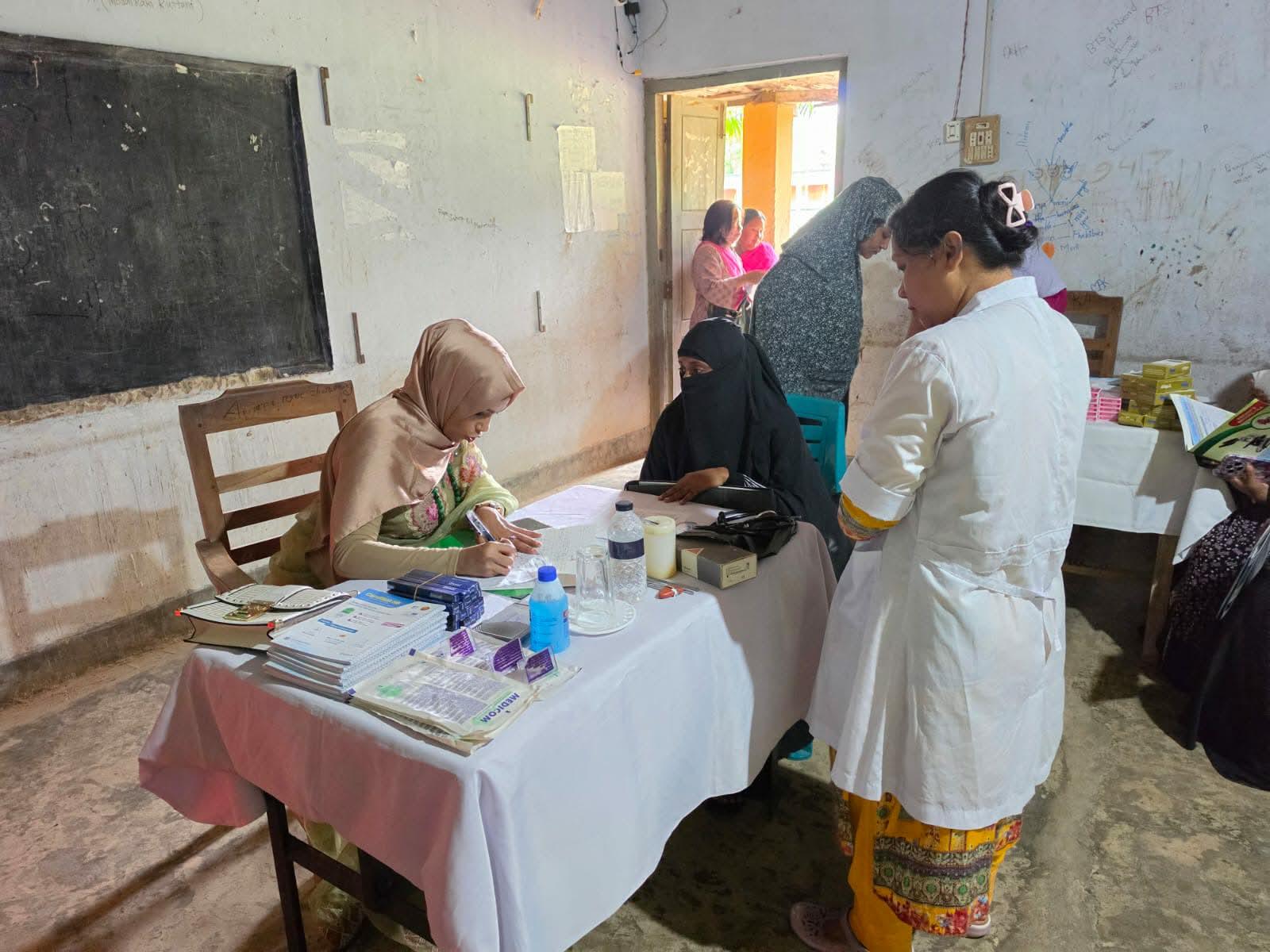 সংযুক্ত ছবি