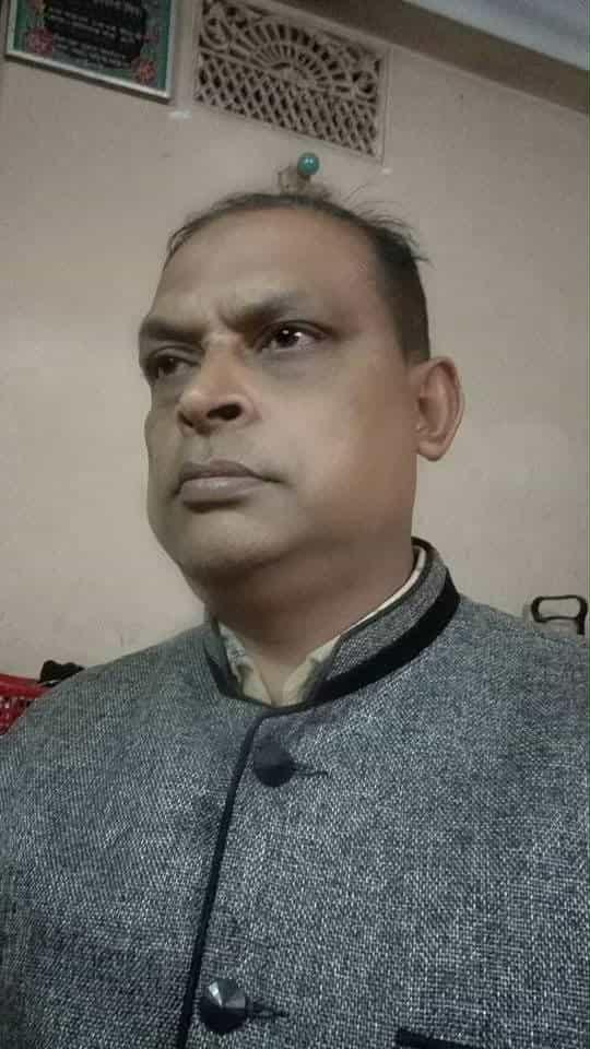 পুকুরের ঘাট নির্মাণে নিম্নমানের সামগ্রী ব্যবহারে নিষেধ করায় মোবাইল ফোনে সাংবাদিককে ঠিকাদারের হুমকি ও মা ধরে অকথ্য ভাষায় গালাগালের অভিযোগ, থানায় জিডি