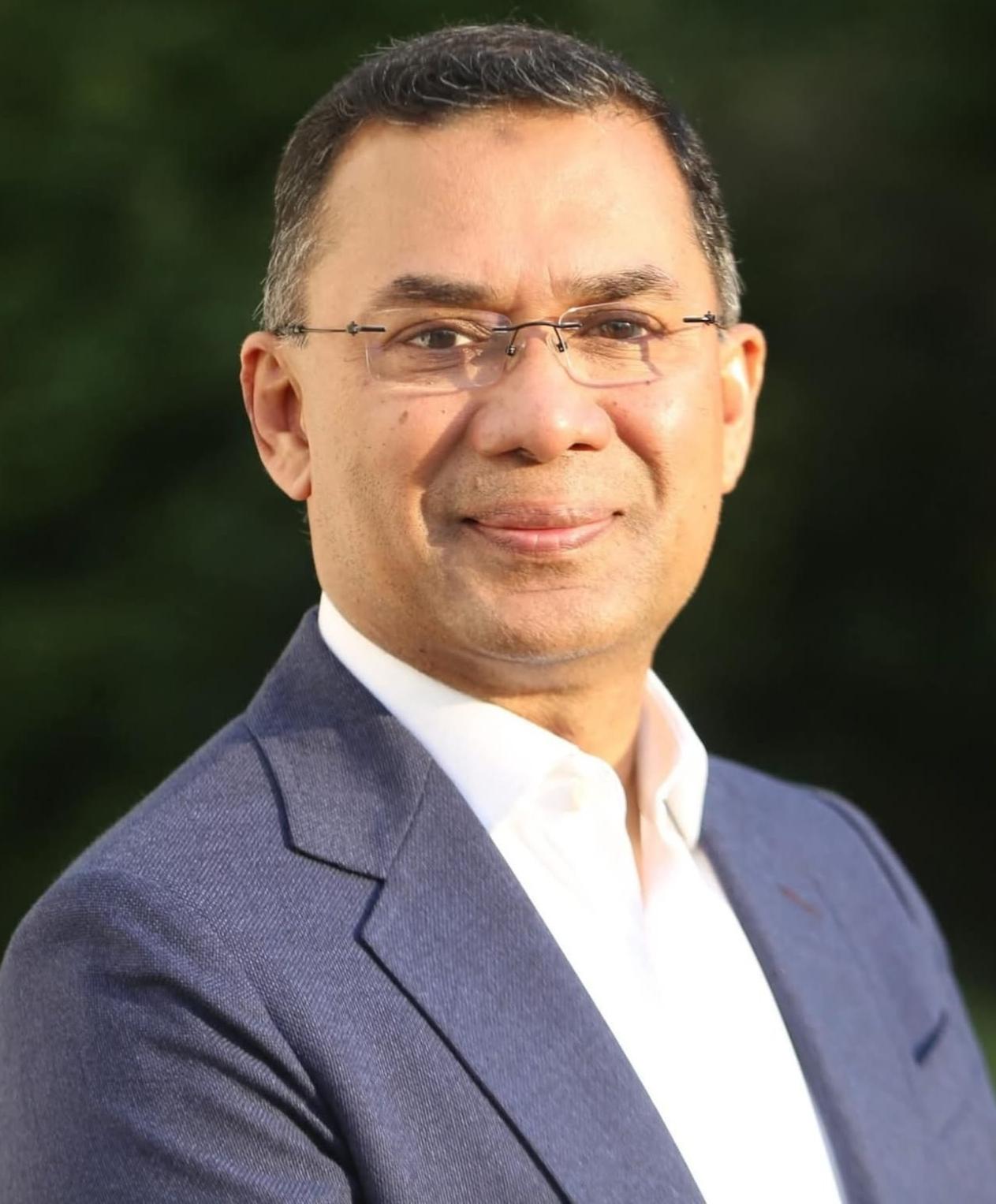 সংযুক্ত ছবি