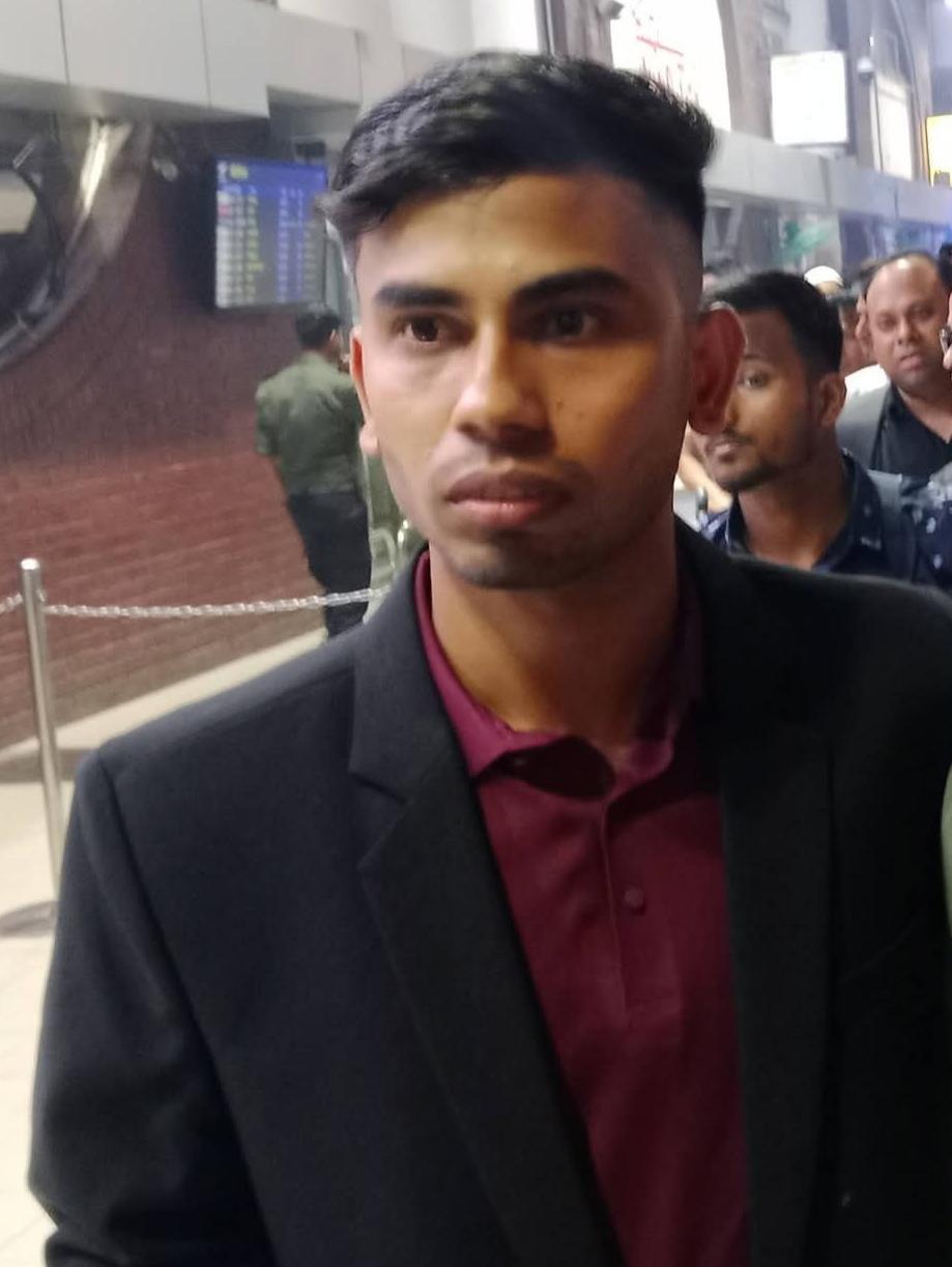 তাওসিফ শোক কাটিয়ে স্বপ্নপূরণে জাপান যাত্রা