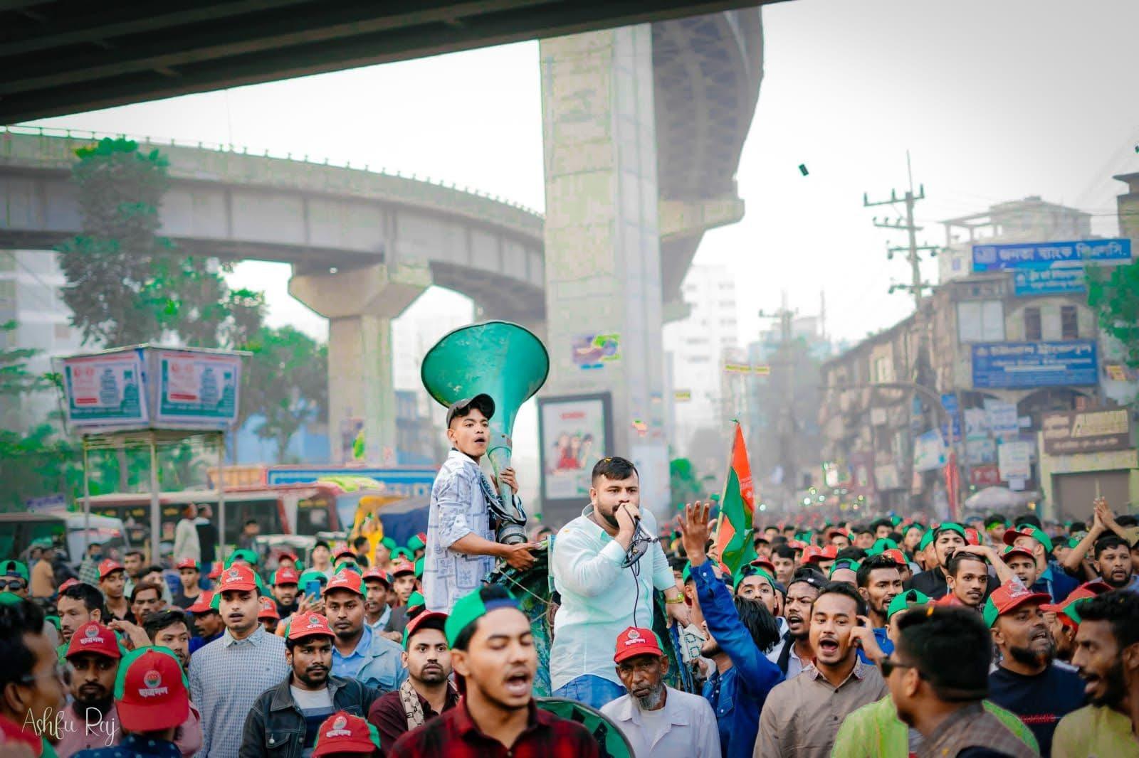<p>৭ নম্বর ওয়ার্ড থেকে নগরজুড়ে সাইফের জনপ্রিয়তার ঢেউ</p>