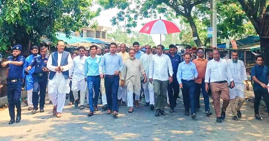 মাতামুহুরী উপজেলার ভিত্তিপ্রস্তর স্থাপনের জায়গা পরিদর্শনে স্বরাষ্ট্র মন্ত্রণালয়ের সিনিয়র সচিব