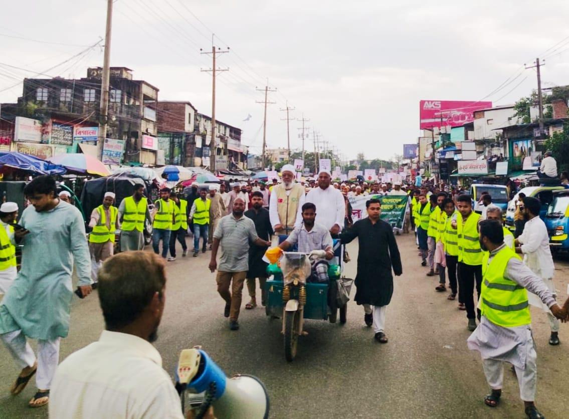 <h1>লোহাগাড়ায় জুলাই সনদ বাস্তবায়নের দাবিতে জামায়াতের বিক্ষোভ</h1>