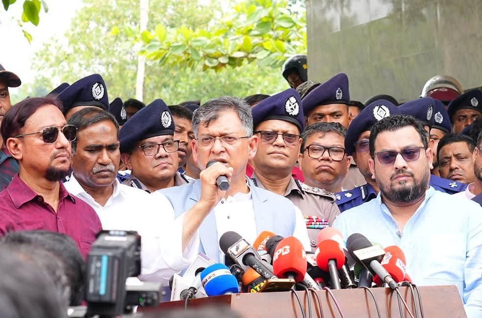 চট্টগ্রাম জঙ্গল সলিমপুরে কোনো সন্ত্রাসীর অভয়ারণ্য থাকবে না:  স্বরাষ্ট্রমন্ত্রী সালাহ উদ্দিন আহমদ