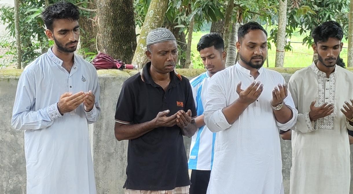 অপহরণের পর হত্যা করা শিশু জায়হানের পরিবারের পাশে এনসিপি নেতা সাজ্জাদ হোসেন