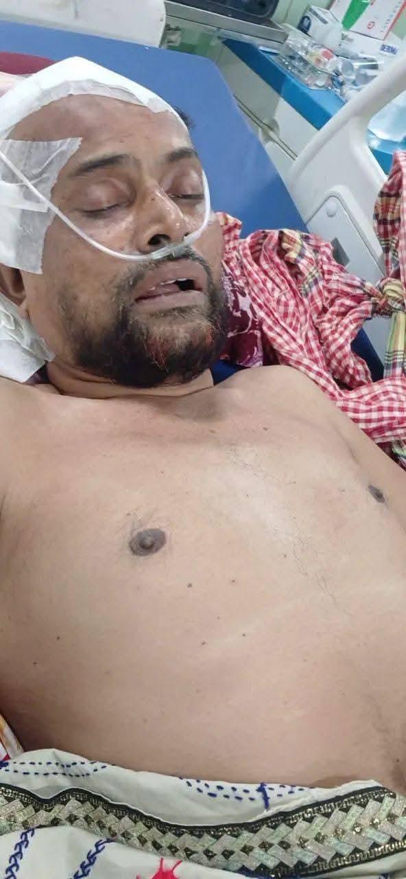 সংযুক্ত ছবি