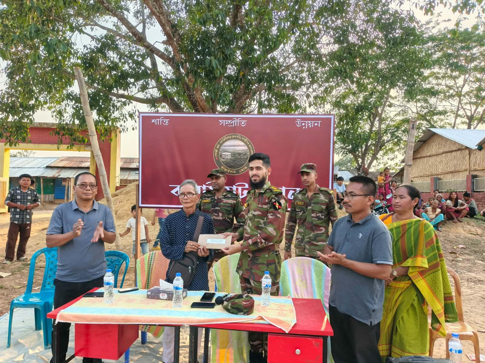 সাজেকে সেনাবাহিনীর বৈসাবি'র উপহার