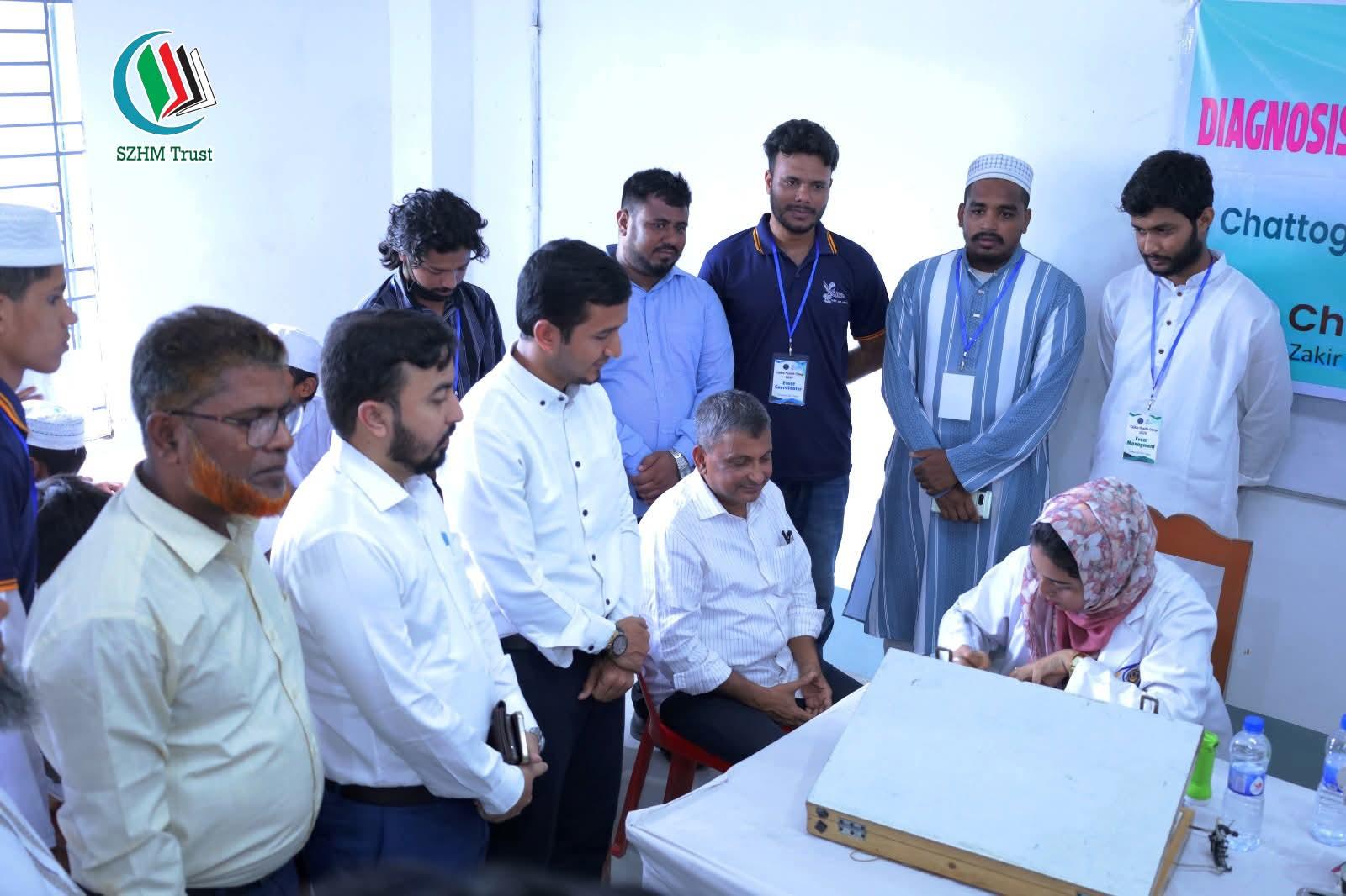 সংযুক্ত ছবি