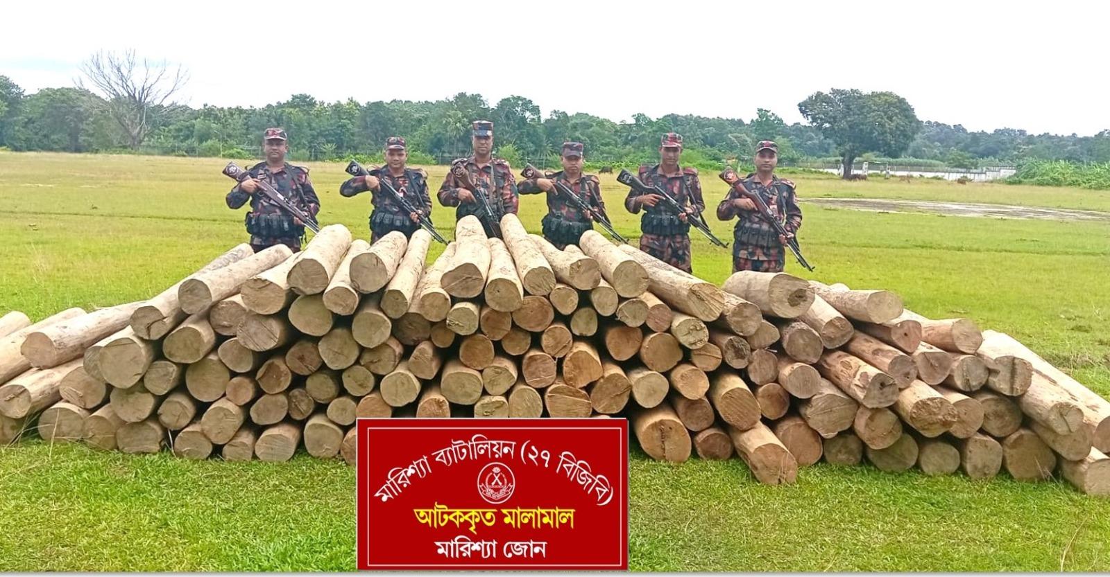 <h1>মারিশ্যায় বিজিবির অভিযান! পরিত্যক্ত অবস্থায় ৮ লক্ষ টাকার সেগুন কাঠ আটক চোরাচালান প্রতিরোধে ২৭ বিজিবির কঠোর অবস্থান<br />
</h1>