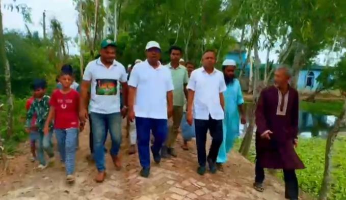 রামুর চাকমারকুল ইউনিয়নের বিভিন্ন এলাকা পরিদর্শণ করলেন এমপি-লুৎফুর রহমান কাজল