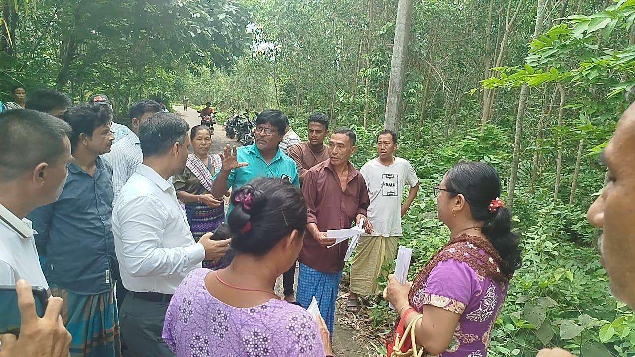 সংযুক্ত ছবি