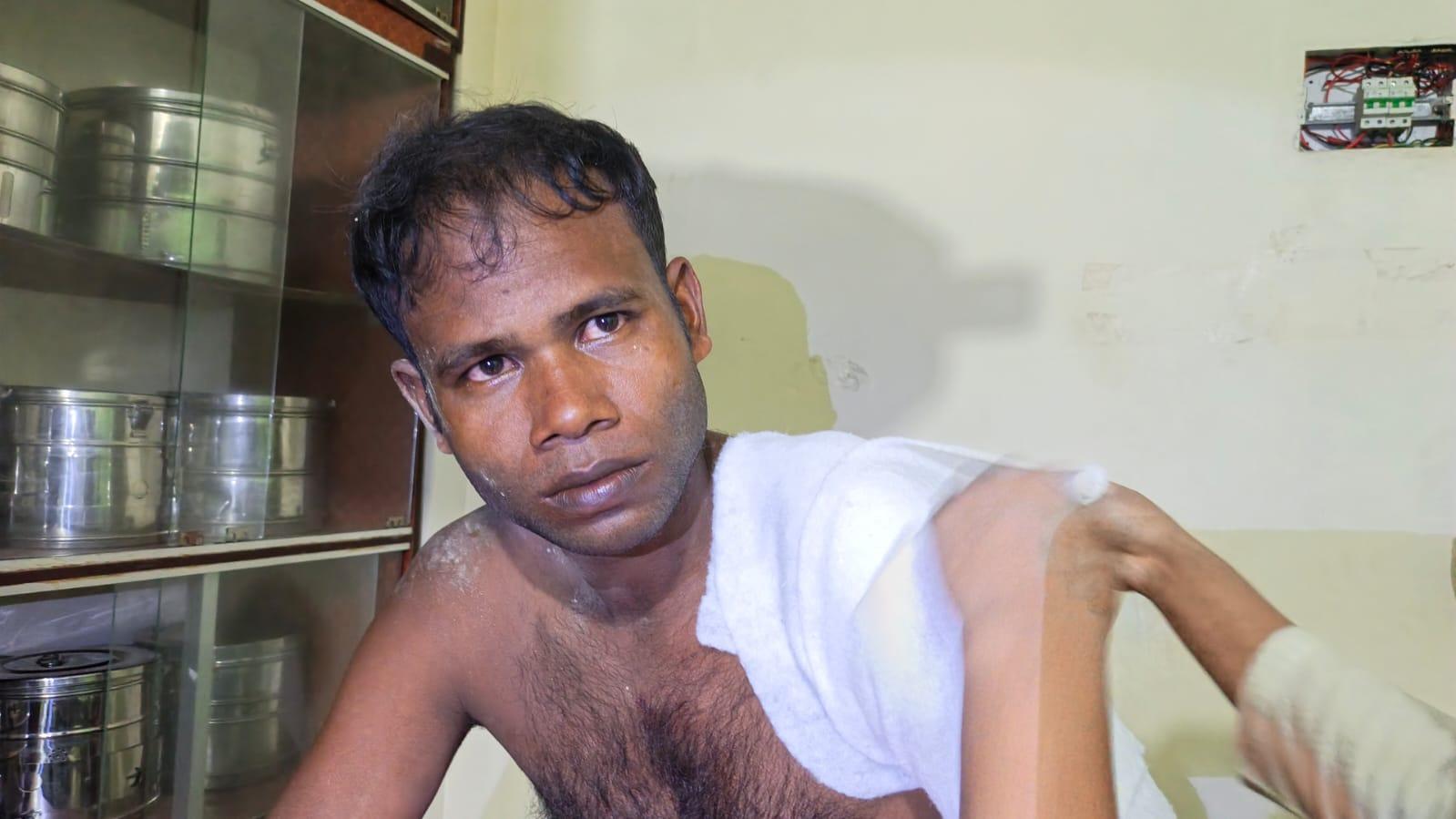 সংযুক্ত ছবি