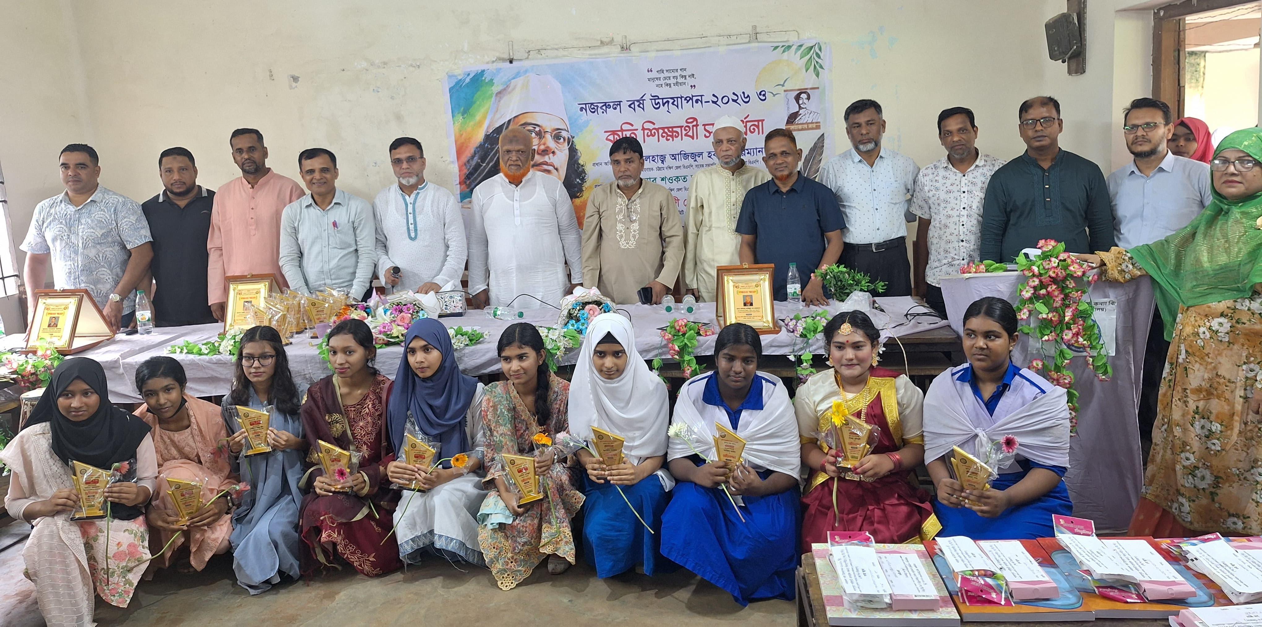 <h1>অবকাঠামো উন্নয়ন মানেই শিক্ষার প্রকৃত উন্নয়ন নয়-আজিজুল হক</h1>