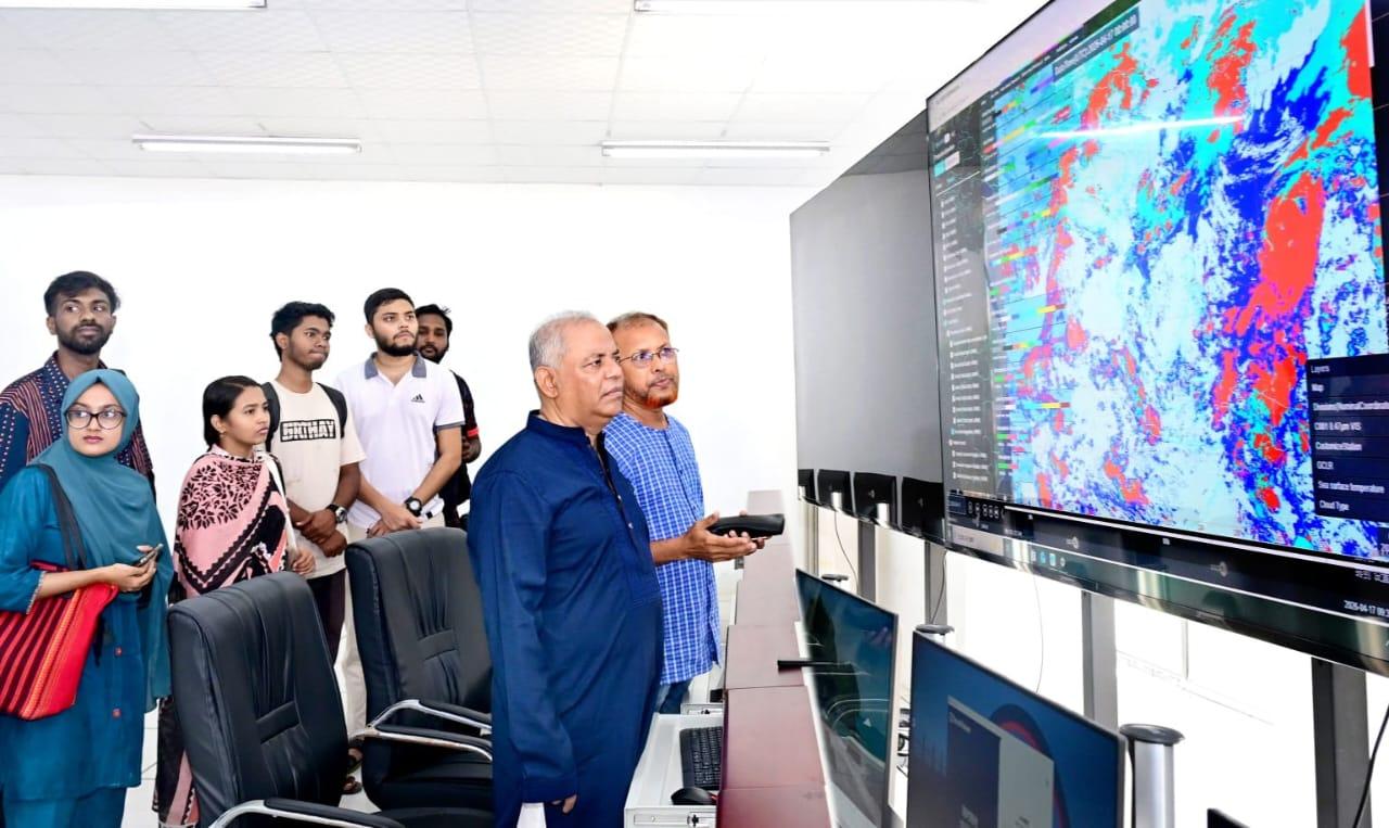 চবিতে দেশের প্রথম স্যাটেলাইট ওশান অবজারভেশন সেন্টার পরিচালক হলেন ড. মোসলেম উদ্দিন মুন্না